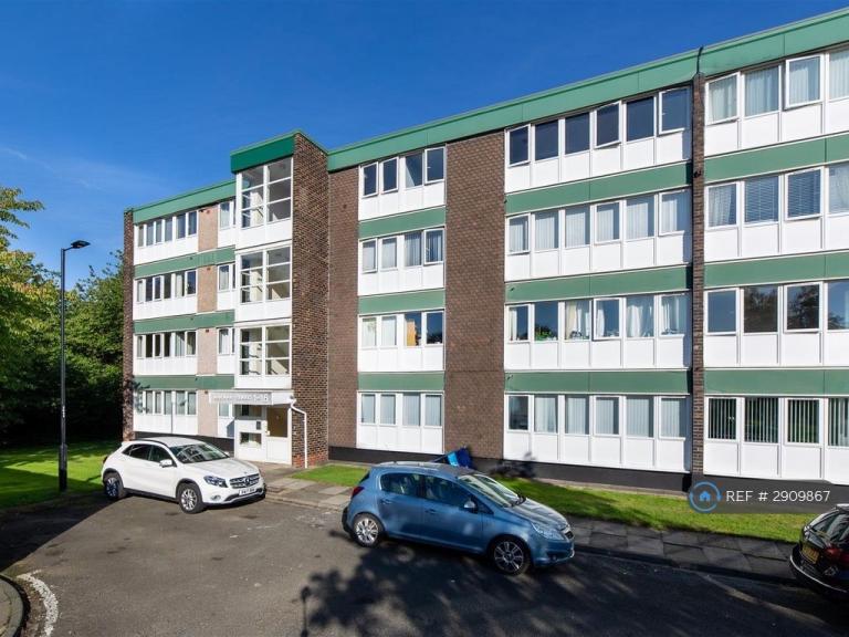 2 bedroom flat in Gosforth, Newcastle Upon Tyne, NE3 (2 bed) (#2909867)