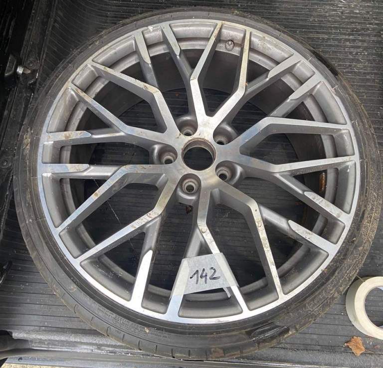 AUDI R8 4S 1X 19'' GENUINE SILVER DIAMOND CUT FRONT USED ALLOY WHEEL TYRE FL142