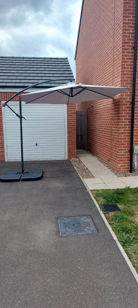 Large Grey Cantilever Garden Parasol with Base,  4 seater garden chair and table