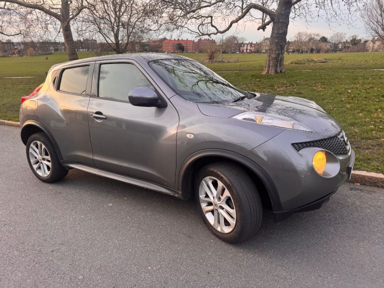 2012 Nissan Juke 1.6 petrol. MOT till September. Ulze free. 2 set keys. full service history
