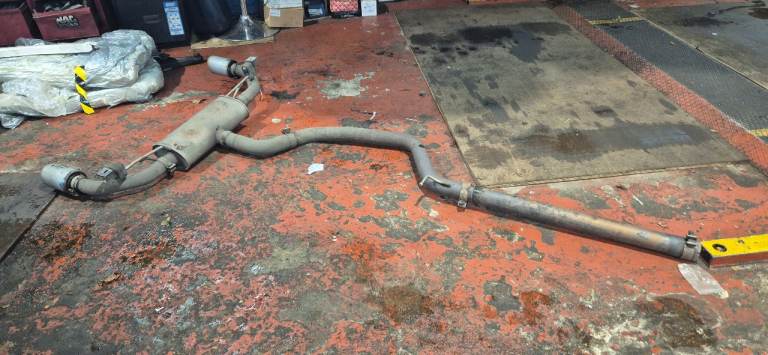 Vw golf gti mk7.5 full sports exhaust 