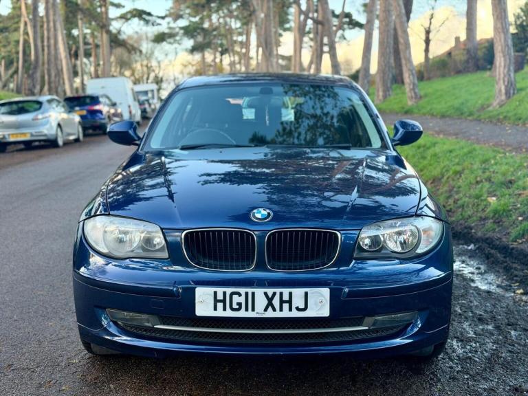 BMW 1 SERIES 2.0 118d SE Euro 5 (s/s) 5dr 2011