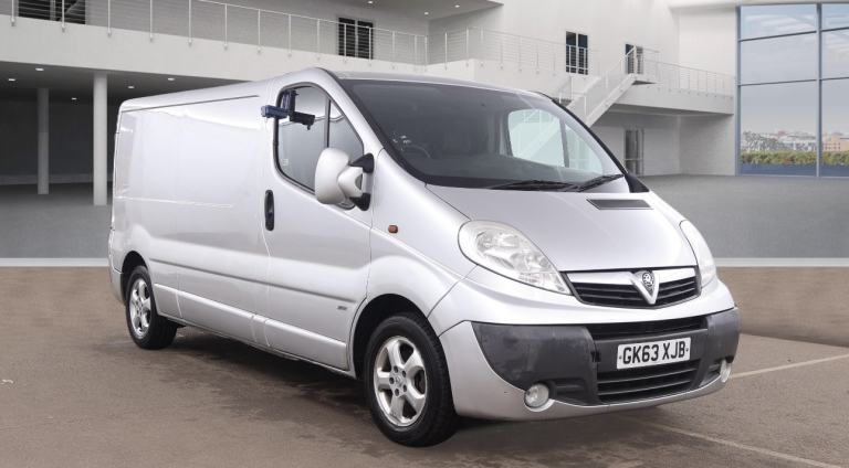 VAUXHALL VIVARO 2.0 2900 CDTi Sportive 2013