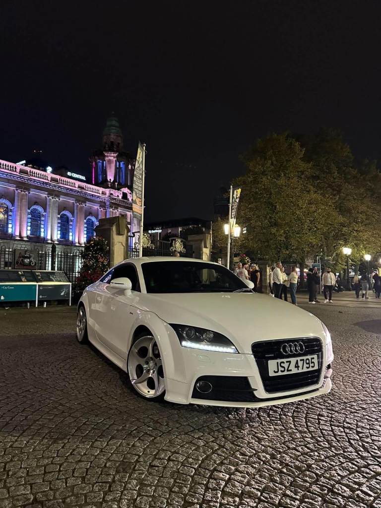 Audi, TT, Coupe, 2011, Manual, 1968 (cc), 2 doors