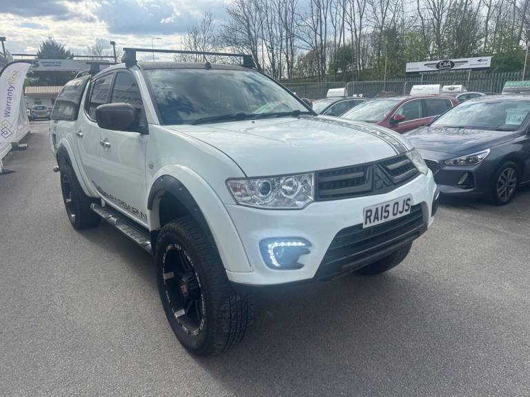 2015 Mitsubishi L200 Double Cab DI-D Barbarian 4WD Auto 176Bhp PICK UP DIESEL Automatic