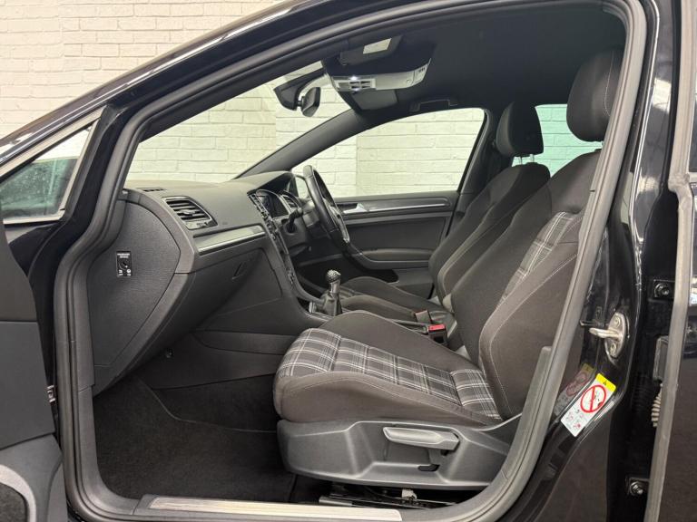 2018 Volkswagen Golf 2.0 TDI 184 GTD 5dr HATCHBACK DIESEL Manual