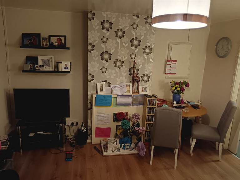 3 bed house in Cardiff on offer - Part of a 3 way swap.. 