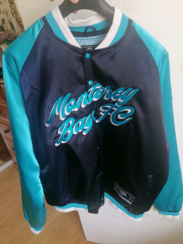  Very good condition. Size is-XXL Monterey bay fc football club