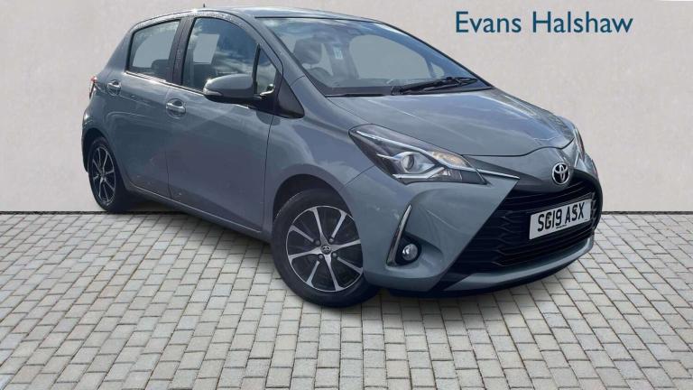 2019 Toyota Yaris 1.5 VVT-i Icon Tech 5dr HATCHBACK PETROL Manual