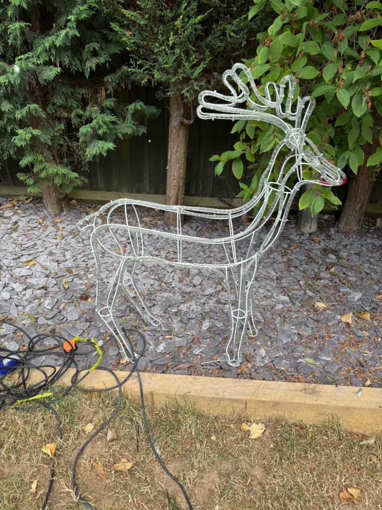 Large Light Up Reindeer Christmas Decoration – Good Condition