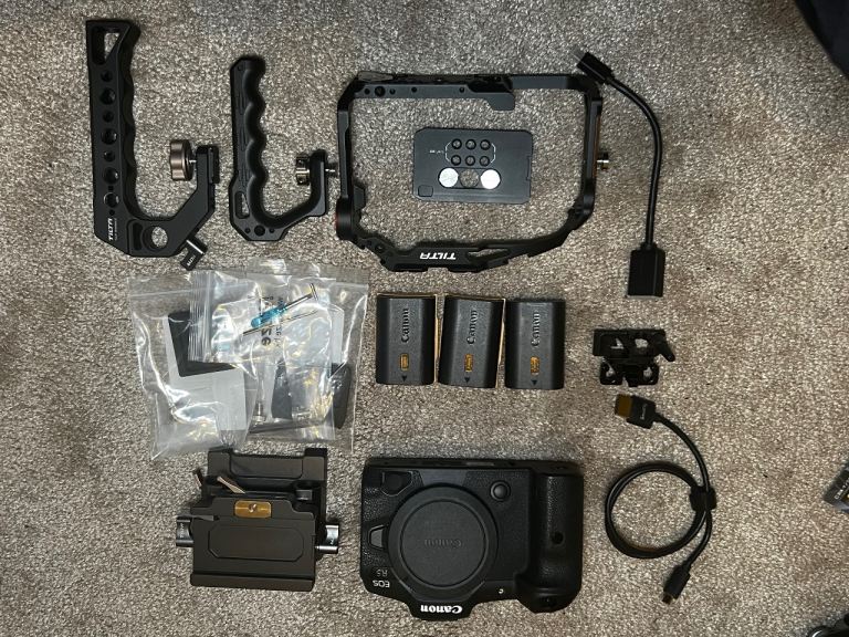 Canon EOS R5 Mirrorless Camera Cinema Package Tilta Cage 