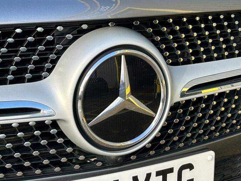 2021 Mercedes-Benz GLE 2.0 GLE300d AMG Line (Premium Plus) SUV 5dr Diesel G-Tronic 4MATIC Euro 6 ...