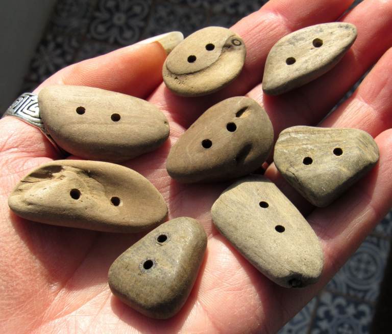 8 x Wooden Craft Buttons Handmade from Beachcombed Upcycled Driftwood 2 Holes