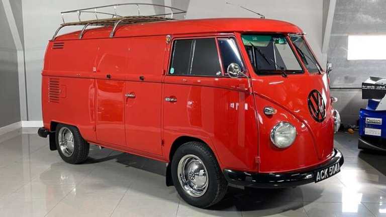 1988 Volkswagen Transporter Type 2 (T1) 'Split-Screen' Pan PETROL Manual