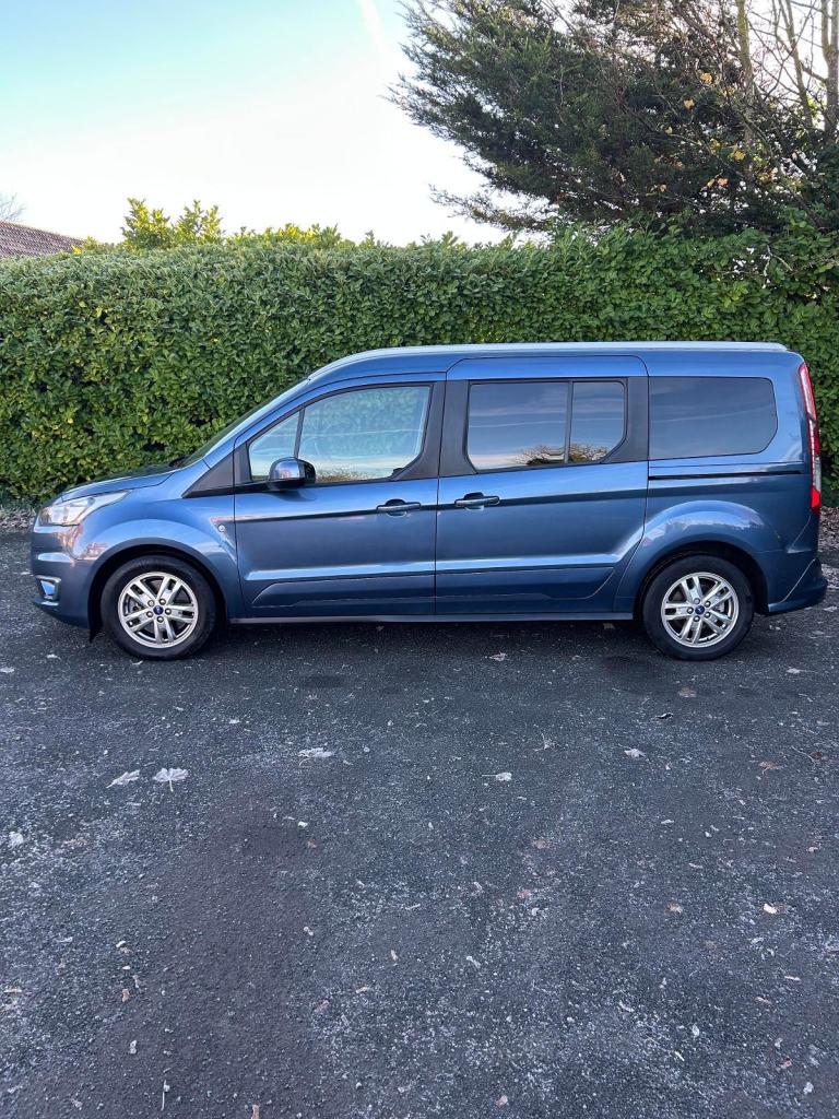Ford Tourneo Connect 1.5TDCi Titanium Wheelchair Accessible Vehicle WAV