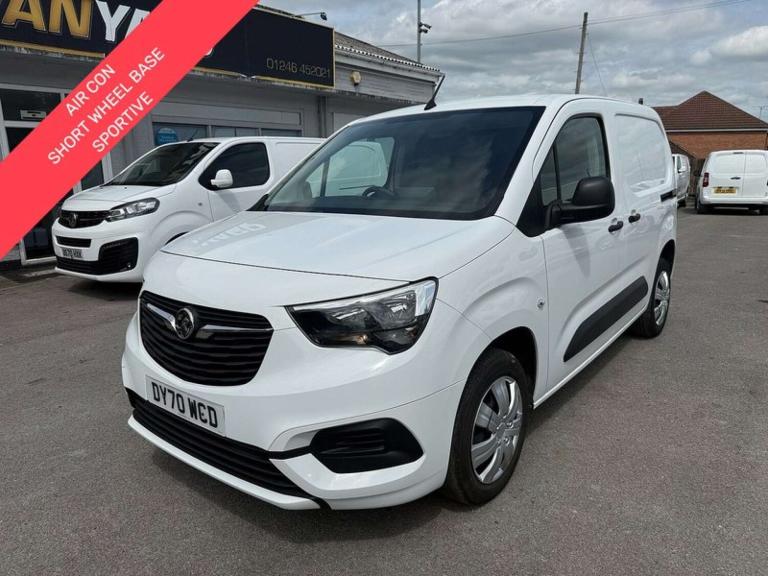 2020 Vauxhall Combo 1.5 Combo 2300 Sportive S/S Panel Van Diesel Manual