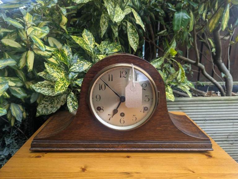 Vintage mid century mantle clock