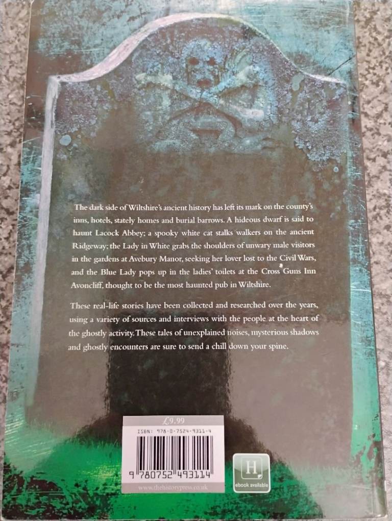 Books Ghost/Murder/Folklore