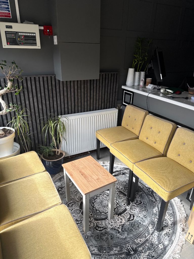 Looking for a freelancer masseuse 