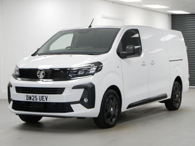 2025 VAUXHALL VIVARO 1.5 TURBO D 120 BHP L2 LONG PRO 6 DOOR