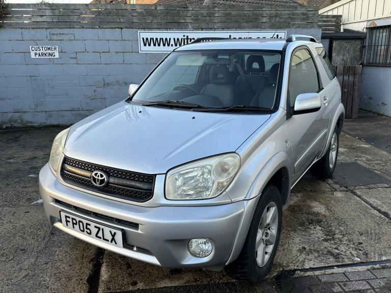 TOYOTA RAV4 2.0 VVT-i XT3 2005