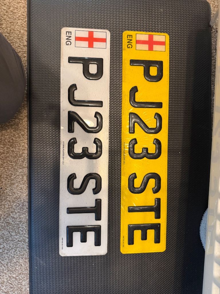 Private registration plate