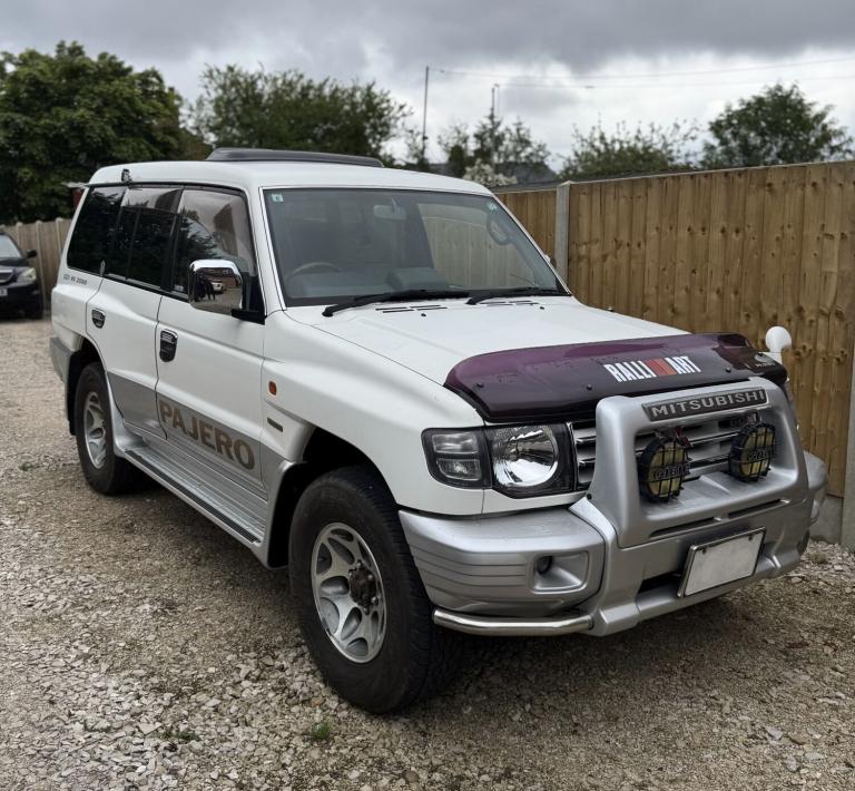 1997 Mitsubishi Pajero 3.5 V6 MID-ROOF SUPER EXCEED 4WD FRESH IMPORT 4x4 Petrol Automatic