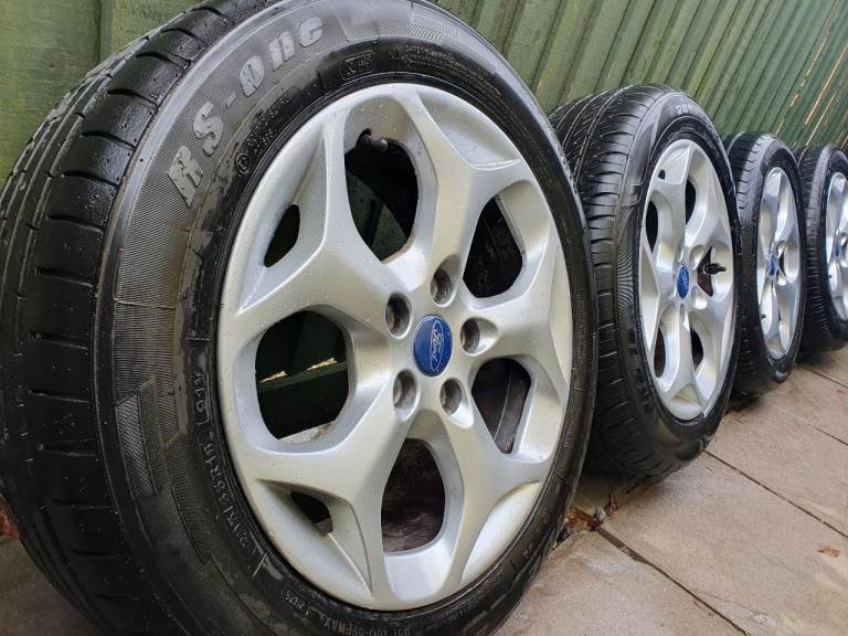 16" FORD ALLOY WHEELS PCD 5x108 for TRANSIT CONNECT, TOURNEO CONNECT in very good condition