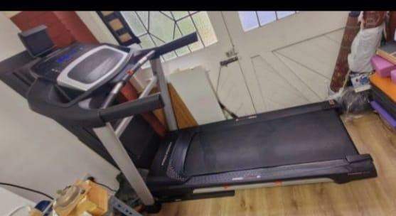 PROFORM 545i running machine