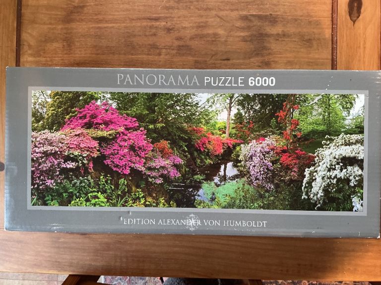 6000 piece jigsaw puzzle,(Bodnant North Wales) 