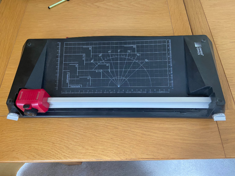 UNITED OFFICE PAPER CUTTER