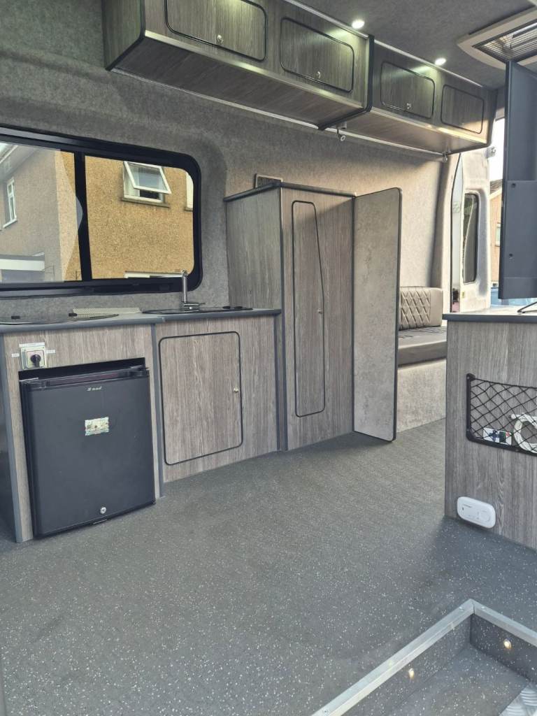 Ford, TRANSIT, Panel Van, 2017, Manual, 1996 (cc)