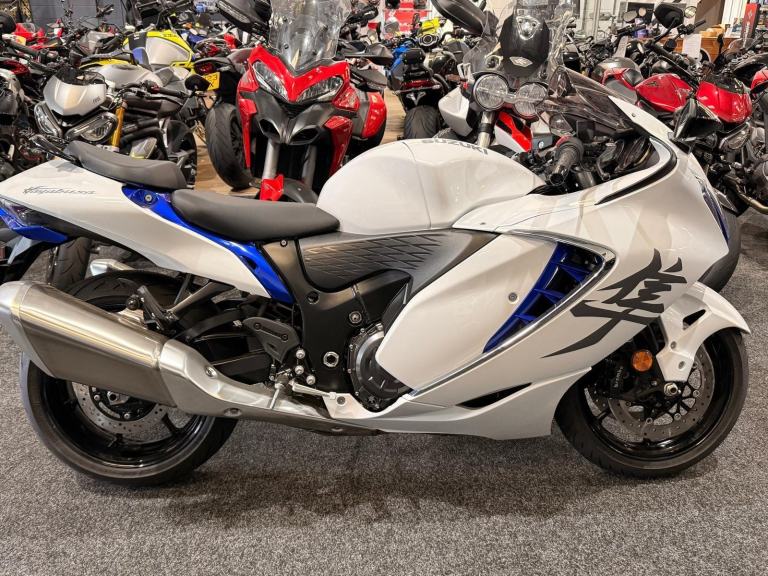 2025 Suzuki Hayabusa