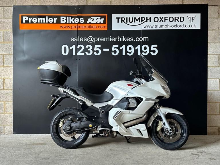 STUNNING 2014/14 MOTO GUZZI NORGE 1200 GT 8V MOTORCYCLE