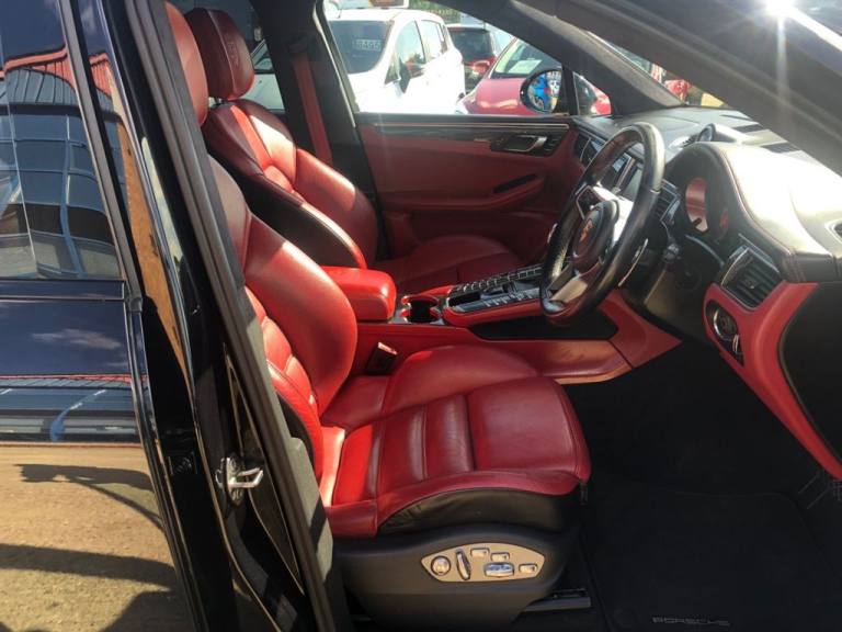 2015 Porsche Macan 0l Estate Petrol Automatic