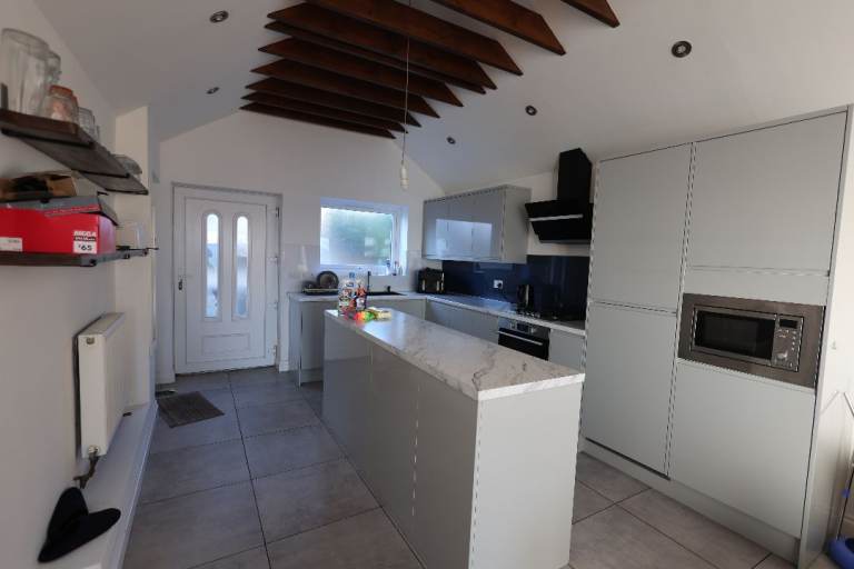 Property for rent - most bills included 