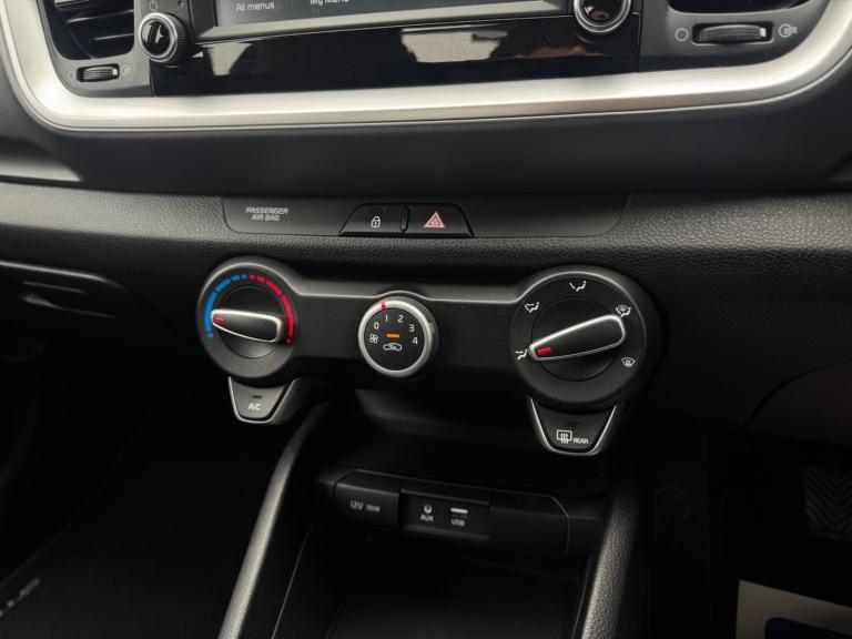 2017 Kia Stonic 1.0 T-GDi 2 Euro 6 (s/s) 5dr HATCHBACK Petrol Manual