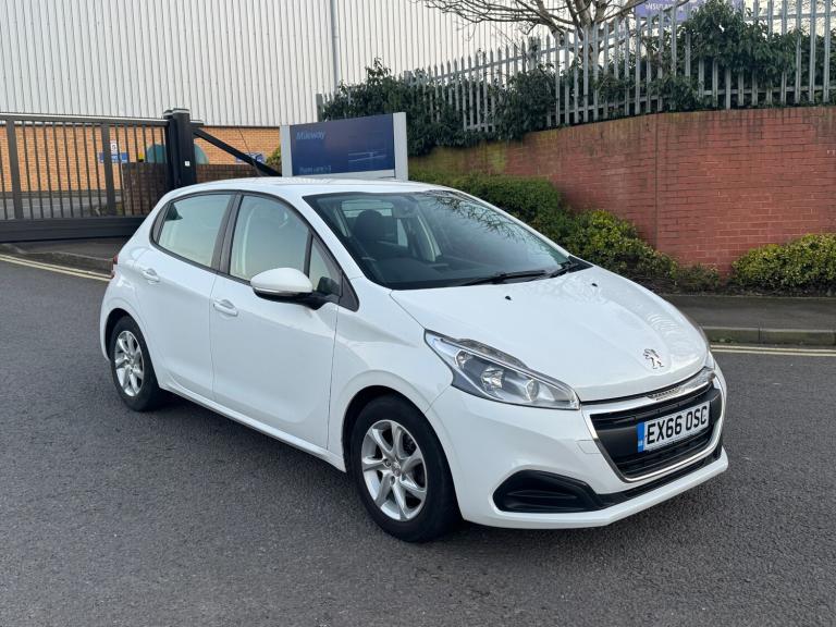 2016 Peugeot 208 1.2 PureTech Active 5dr HATCHBACK Petrol Manual