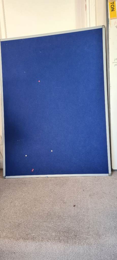Felt noticeboard 