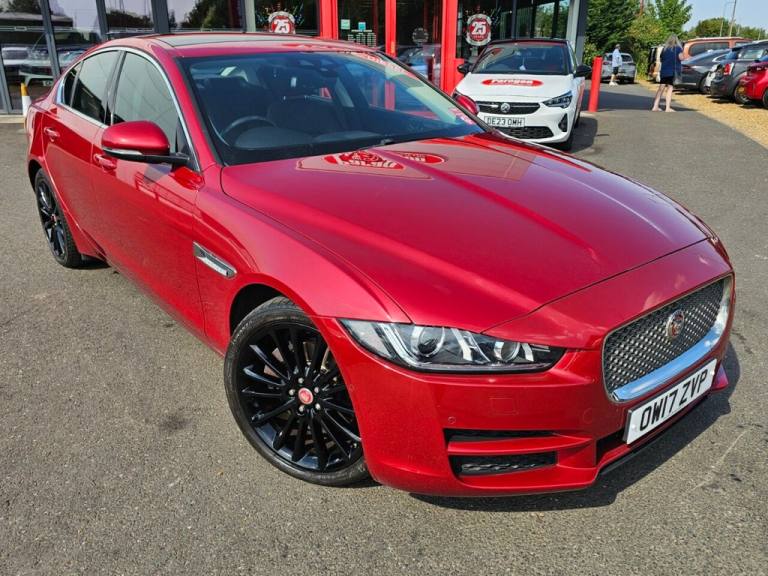 2017 Jaguar XE 2.0d Portfolio Saloon 4dr Diesel Auto AWD Euro 6 (s/s) (240 ps) Saloon Diesel Auto...