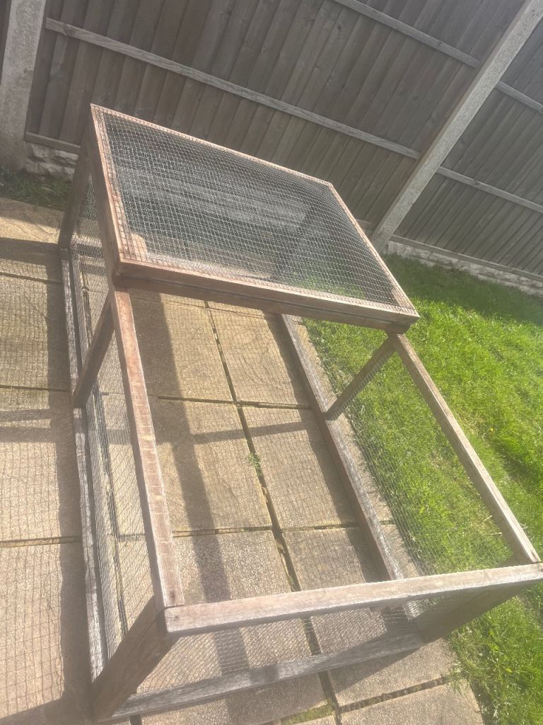 Guinea pig/ rabbit, Large run outdoor run for