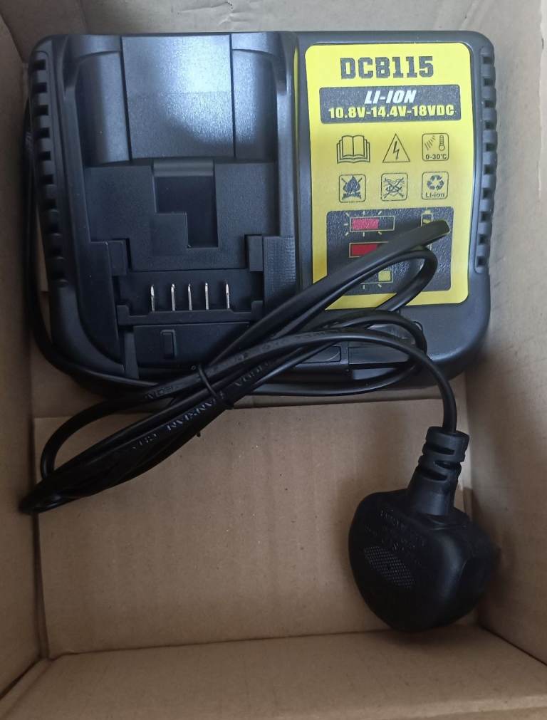 DeWalt DCB115 LI-ION Battery Charger – New