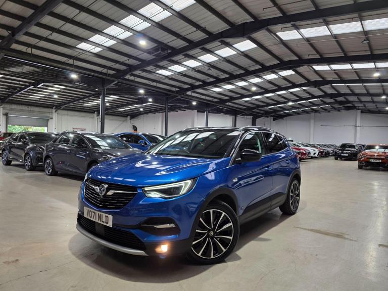 2021 Vauxhall Grandland X 1.6 13.2kWh Business Edition Nav Premium Auto 4WD Euro 6 (s/s) 5dr Hybr...