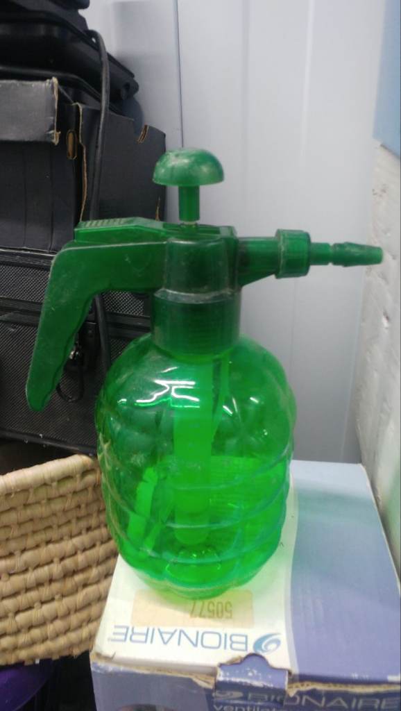 Garden fluid car pressure sprayer house flat bungalow