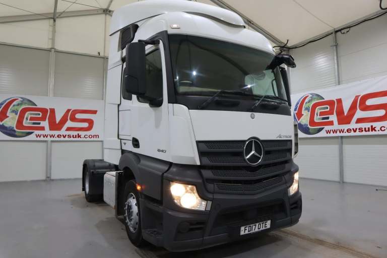 2017 (17 PLATE) Mercedes Benz Actros 1840 4x2 Euro 6 Tractor Units