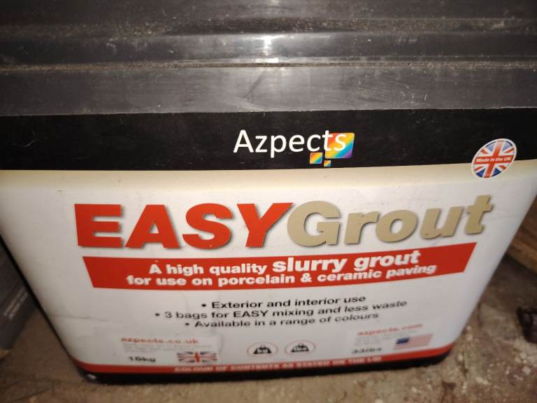 Easy grout grafito