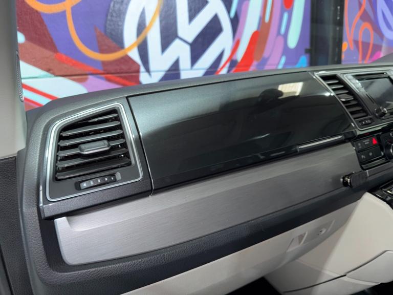 2018 Volkswagen Transporter 2.0 BiTDI BMT 204 Highline Kombi Van 4MOTION DSG Crew Van Diesel Auto...