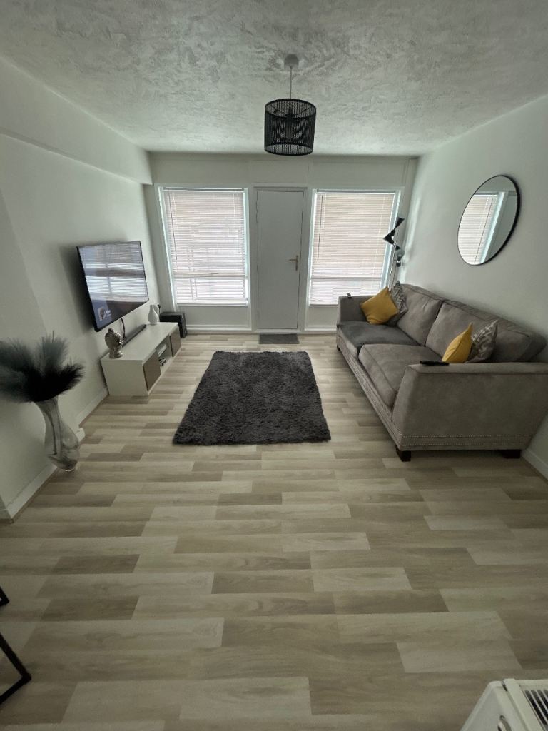 Room to rent 