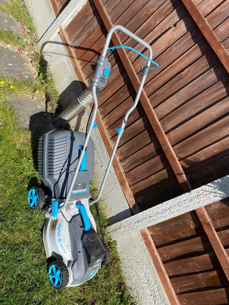 Lownmower