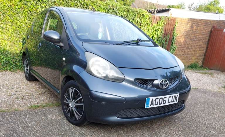 Toyota, AYGO, Hatchback, 2006, Manual, 998 (cc), 5 doors